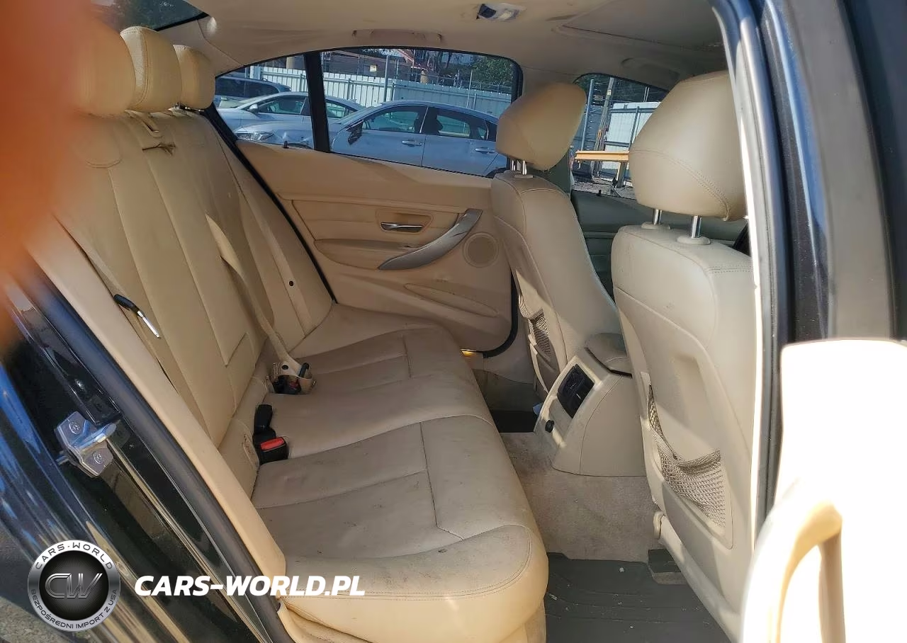 2013 BMW 328 I VIN:WBA3A5G55DNP24703 - 10