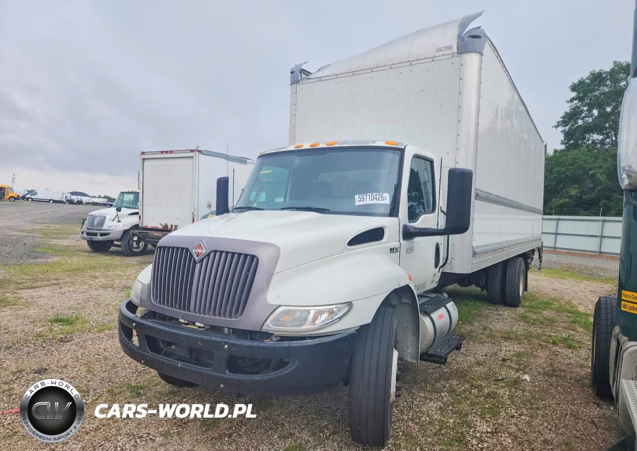 2022 International Mv607 Box Truck