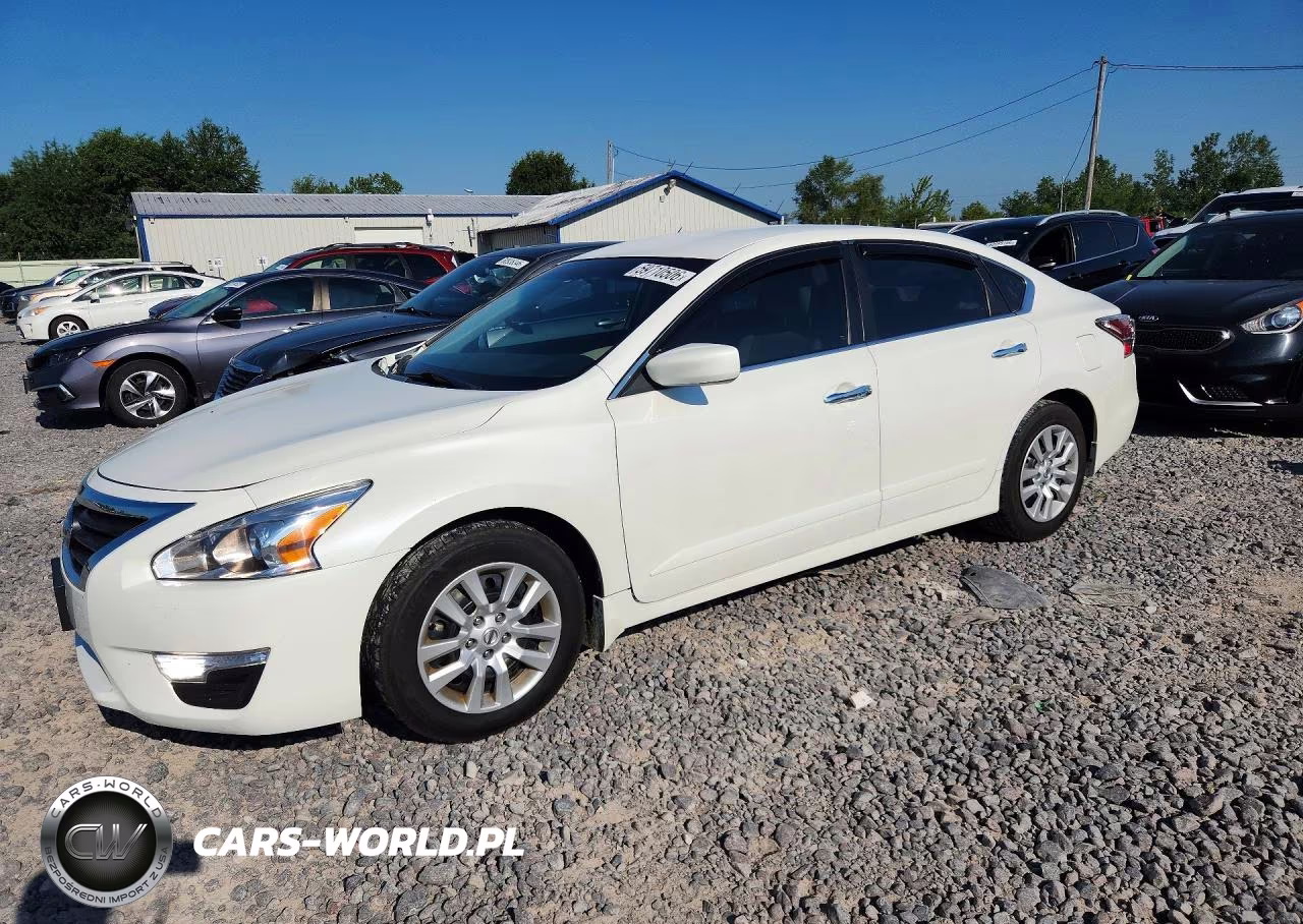 2014 Nissan Altima 2.5 S – zdjęcie 1 z 12