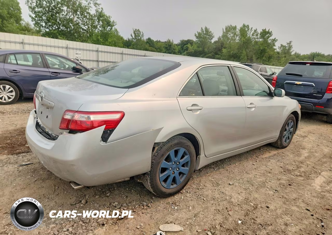 2007 Toyota Camry Xle VIN:JTNBE46K873013075 - 3