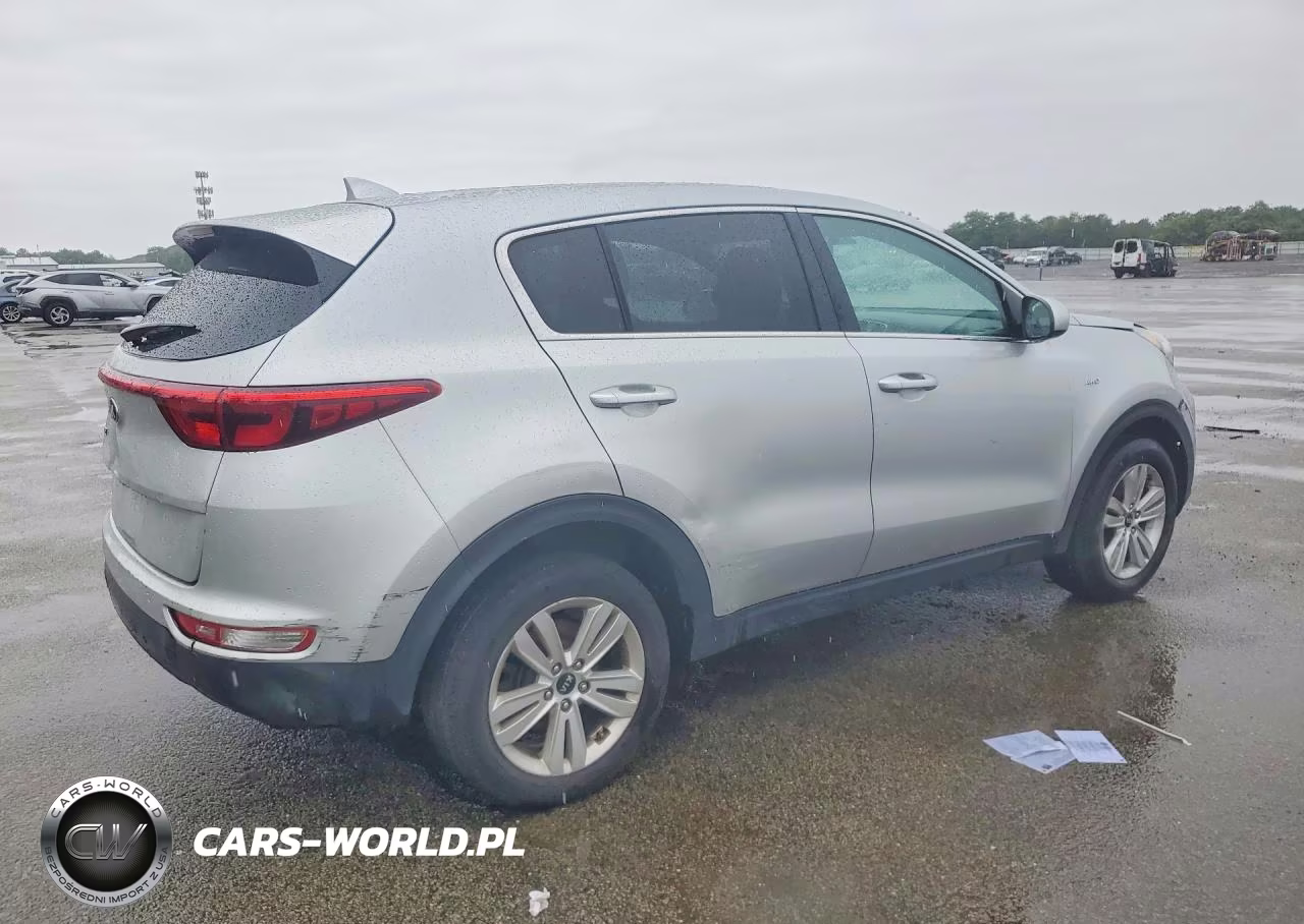 2018 Kia Sportage Lx VIN:KNDPMCAC4J7318161 - 3
