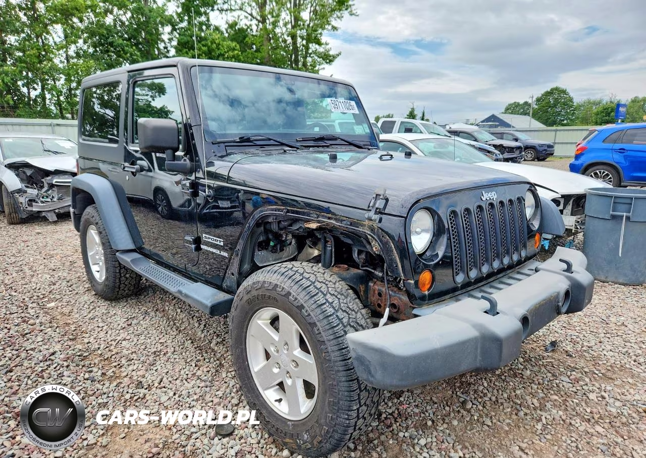 2013 Jeep Wrangler Sport VIN:1C4AJWAG7DL524041 - 4