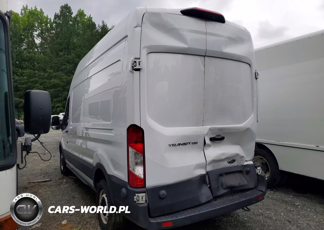 2022 Ford Transit 250 Delivery Van VIN:1FTBR1X85NKA75465 - 2