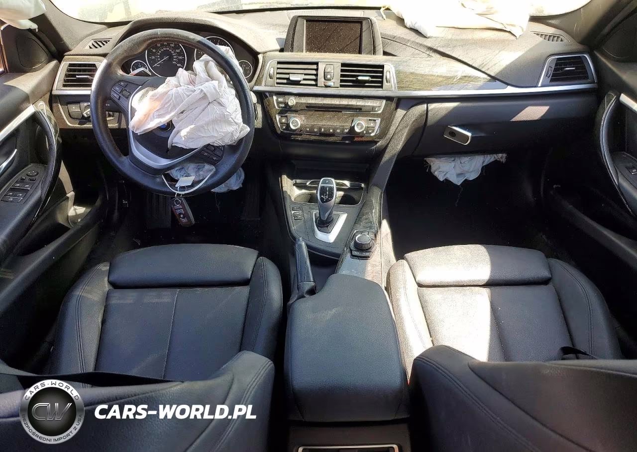 2018 BMW 330 Xi VIN:WBA8D9C57JA607735 - 8