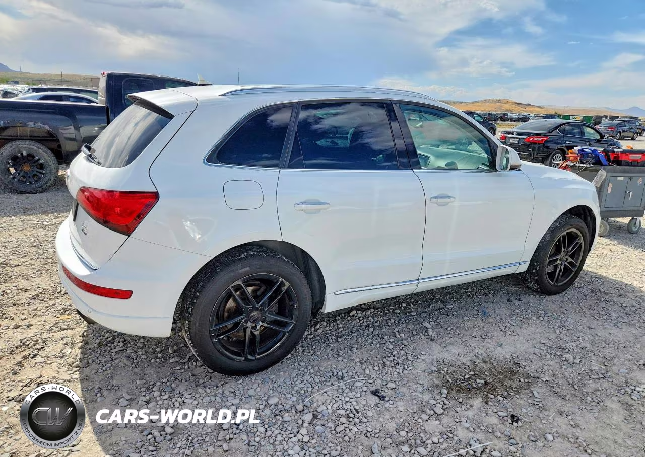2015 Audi Q5 Premium Plus VIN:WA1LFAFP4FA135209 - 3