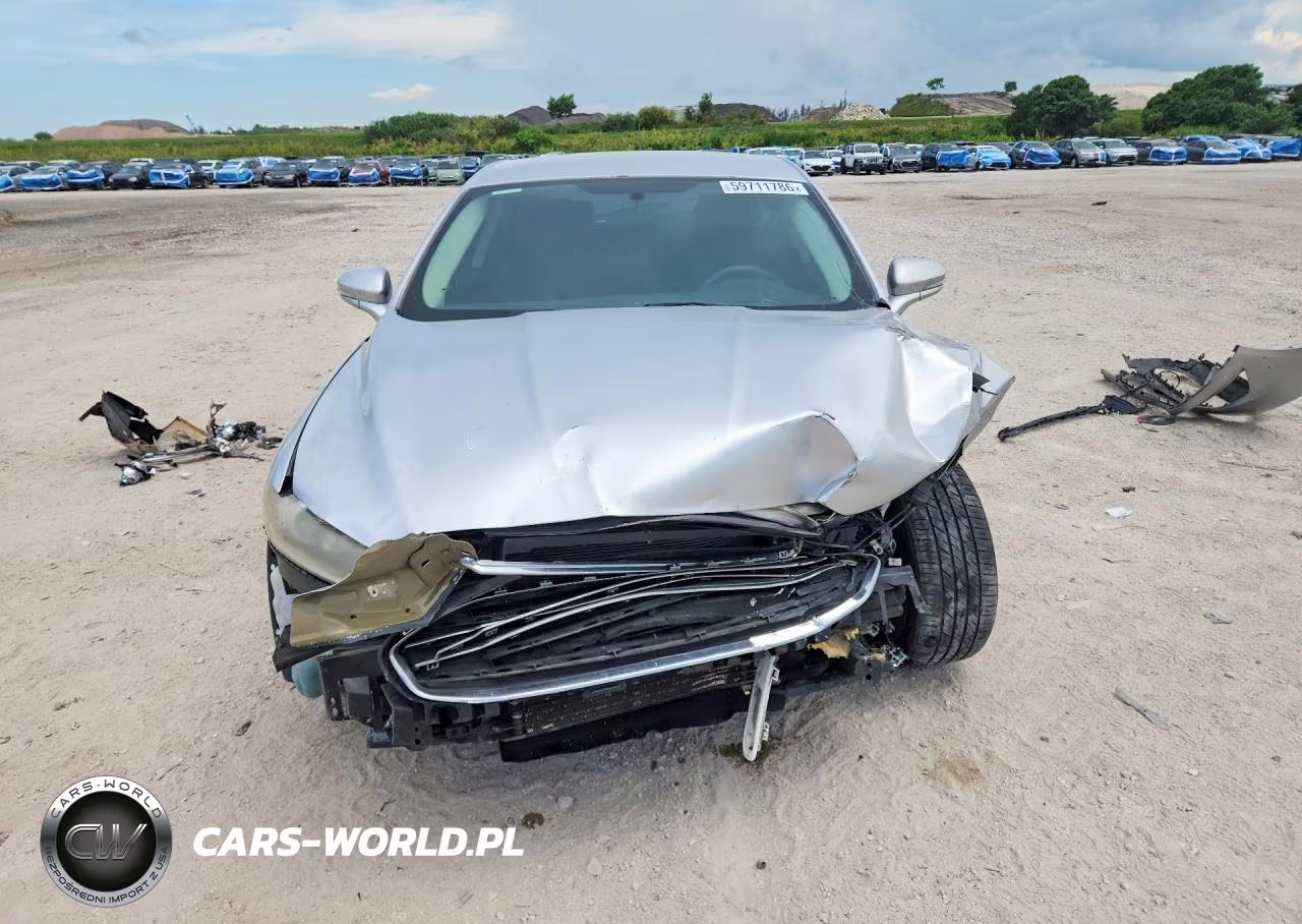 2015 Ford Fusion Se Hybrid VIN:3FA6P0LUXFR288712 - 5