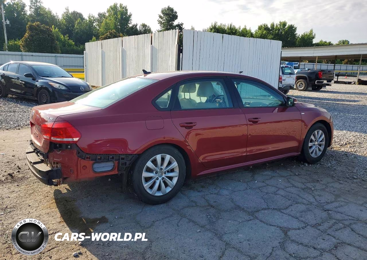 2015 Volkswagen Passat S VIN:1VWAS7A33FC056020 - 3