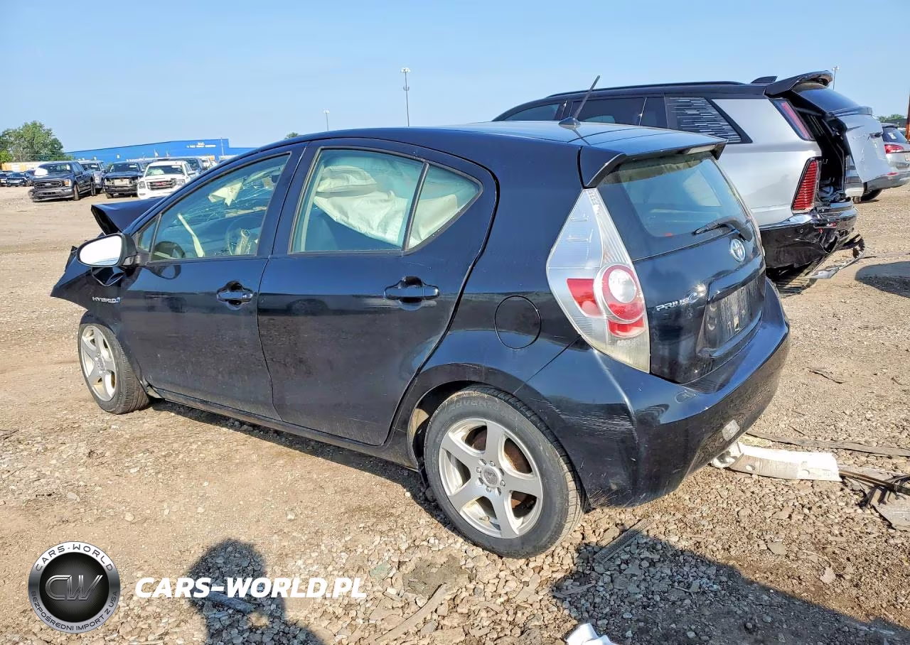 2012 Toyota Prius C Two VIN:JTDKDTB35C1508484 - 2