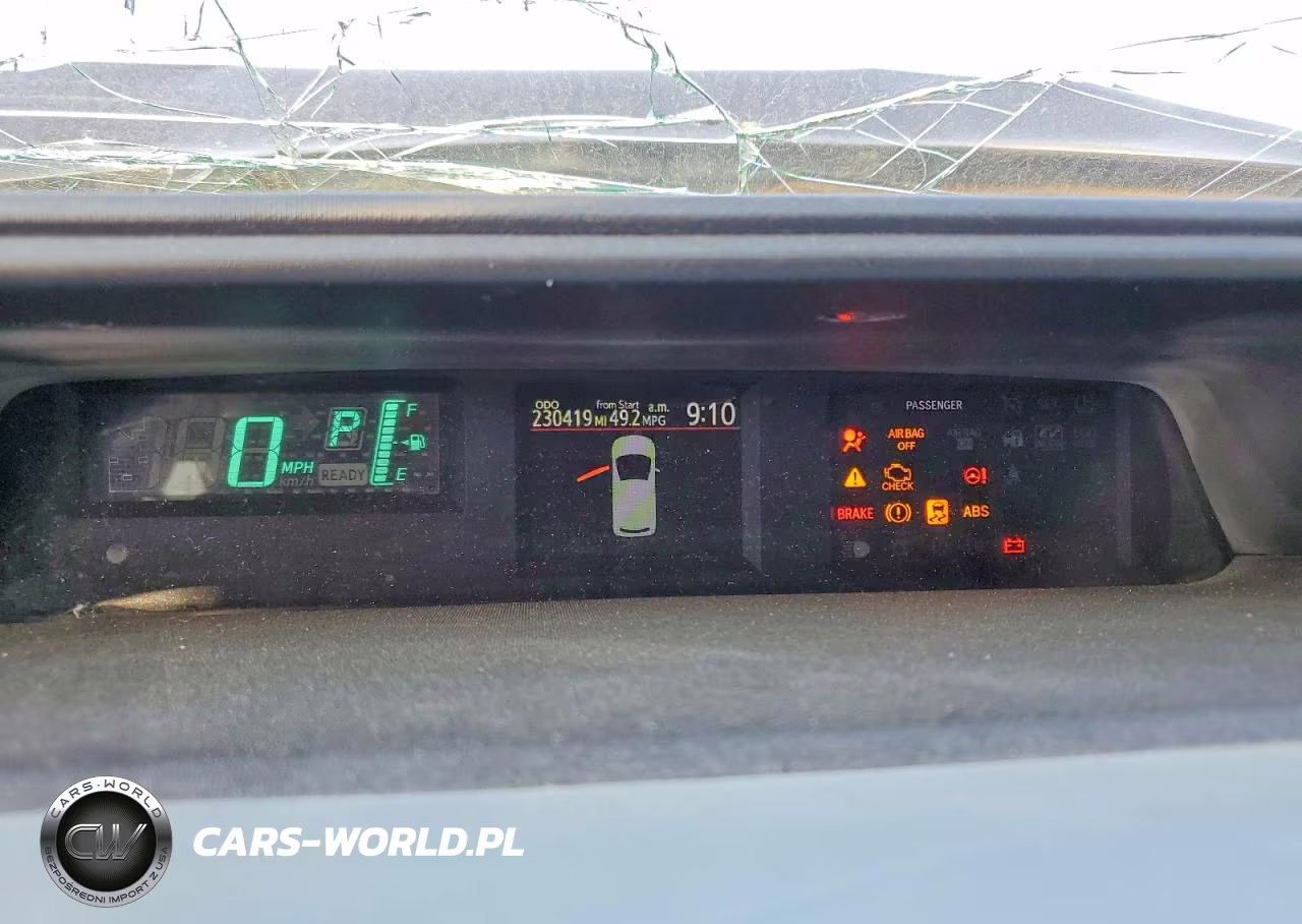 2012 Toyota Prius C Two VIN:JTDKDTB35C1508484 - 9