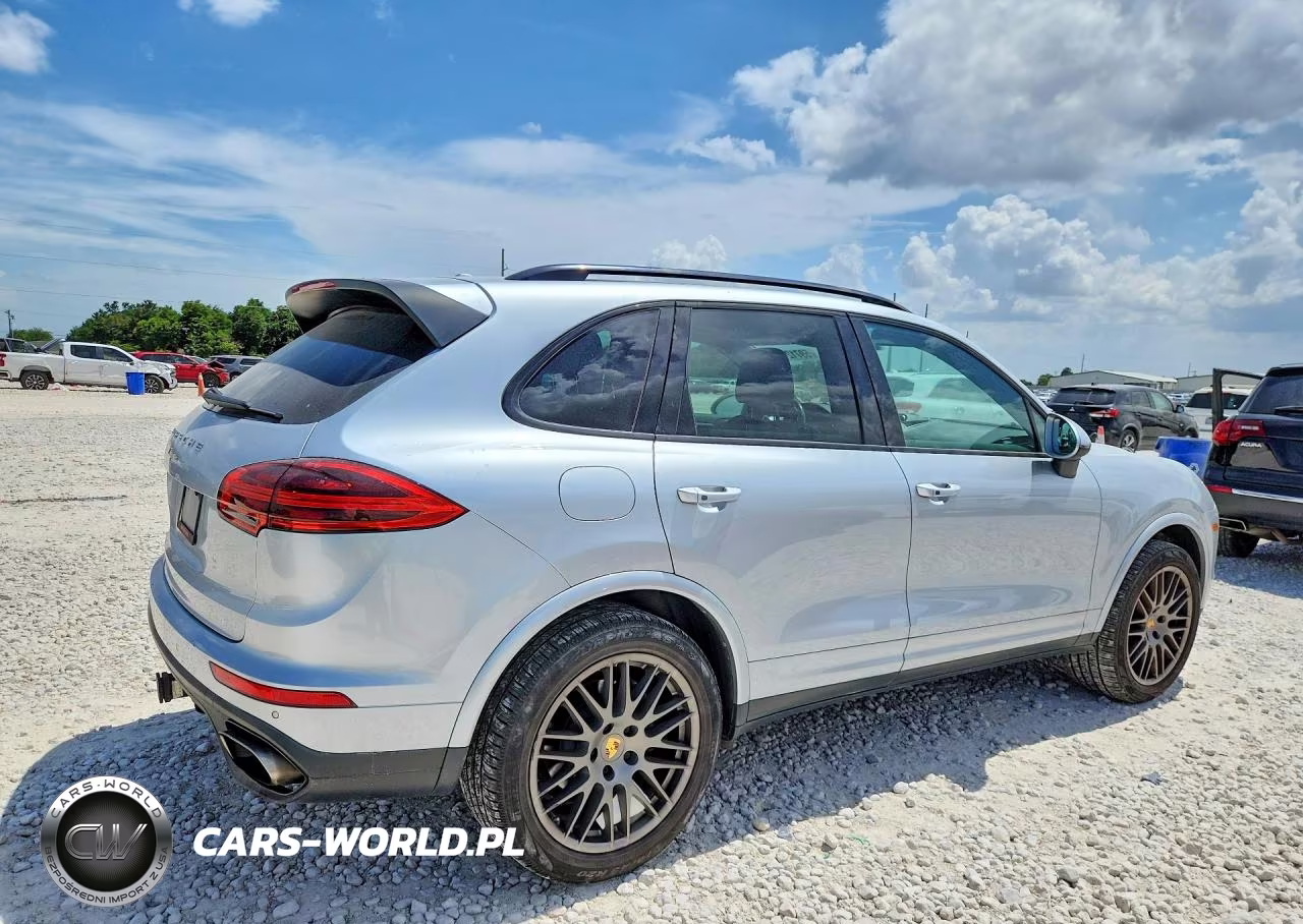 2018 Porsche Cayenne VIN:WP1AA2A25JKA01520 - 3