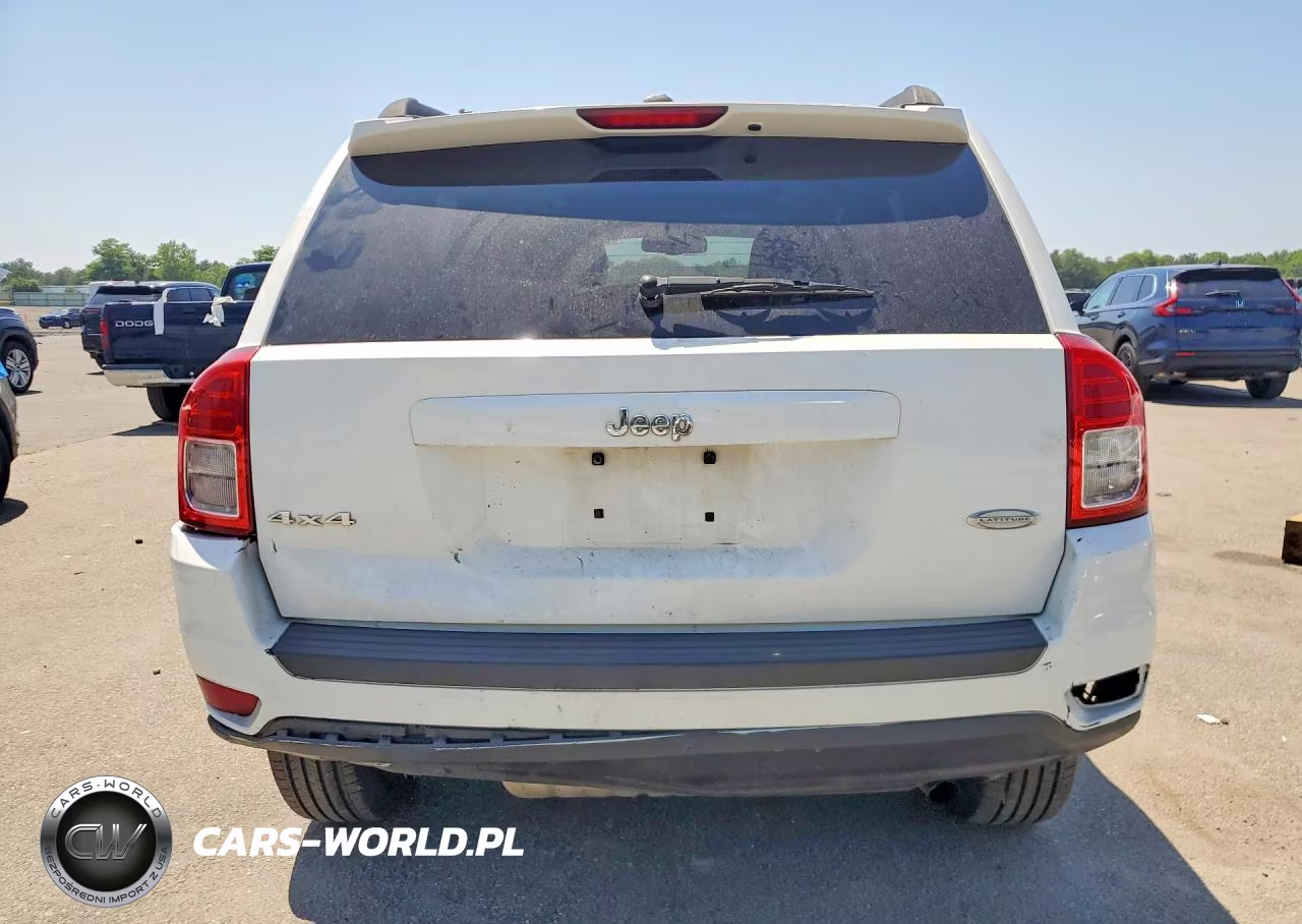 2012 Jeep Compass Latitude VIN:1C4NJDEB4CD575123 - 6