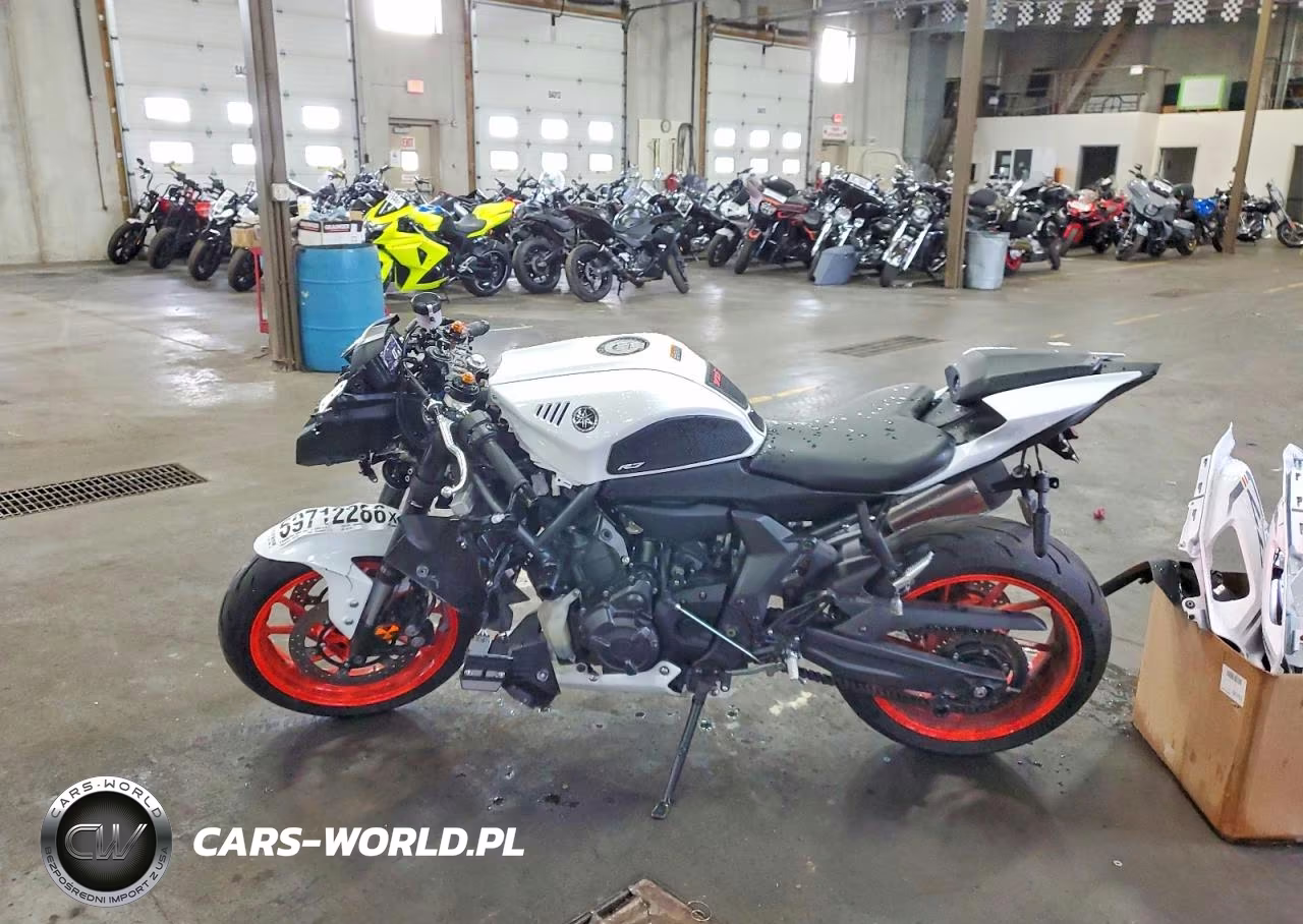 2023 Yamaha Yzfr7 VIN:JYARM38EXPA007390 - 3