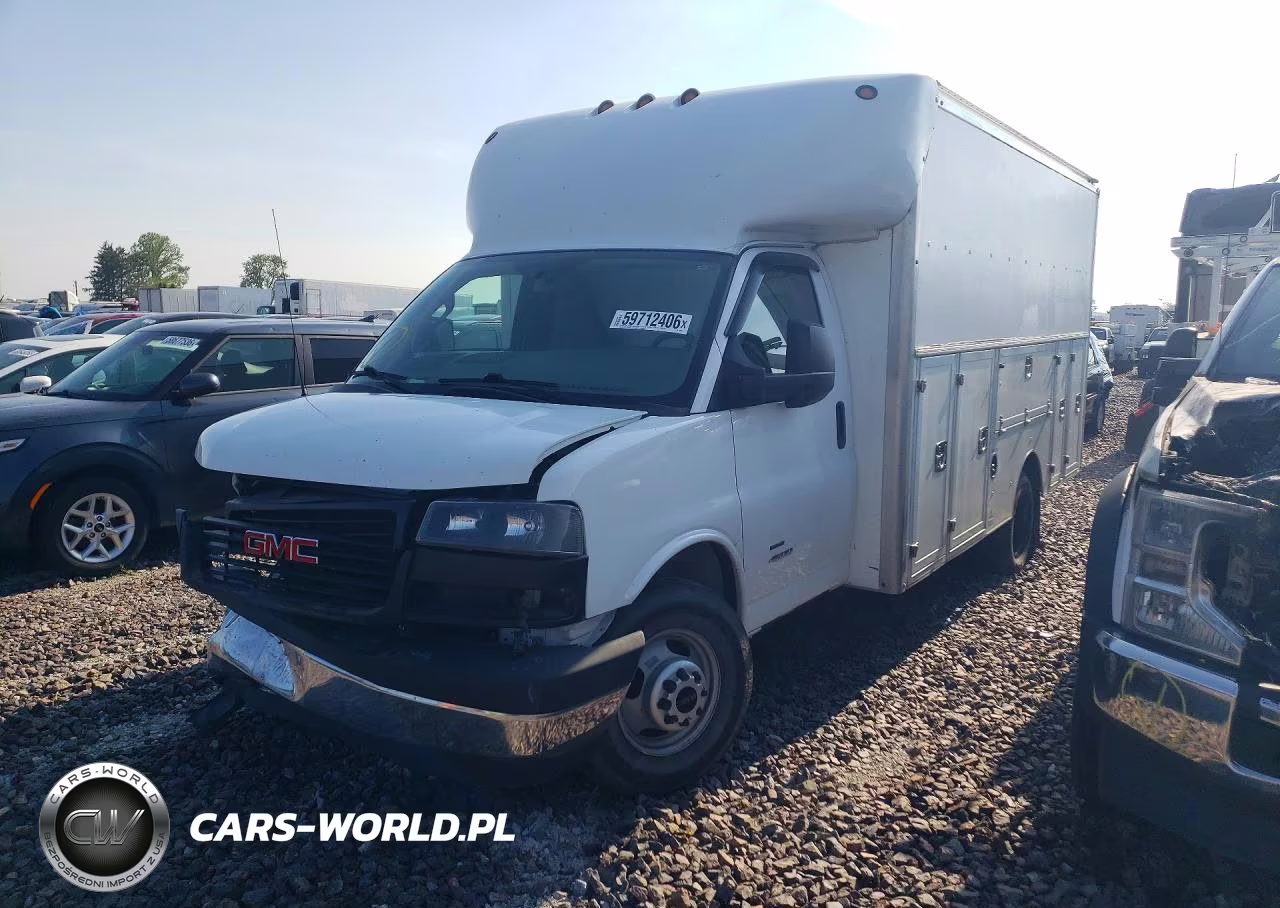 2020 GMC Savana Cutaway G4500