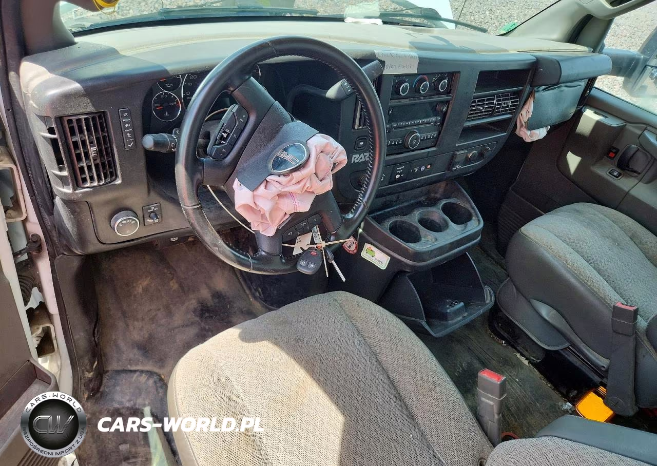 2020 GMC Savana Cutaway G4500 VIN:7GZ67UCG1LN000587 - 8