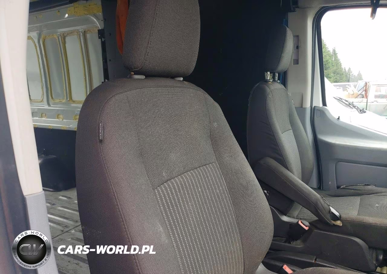 2019 Ford Transit 250 Delivery Van VIN:1FTYR2CM6KKB08004 - 11