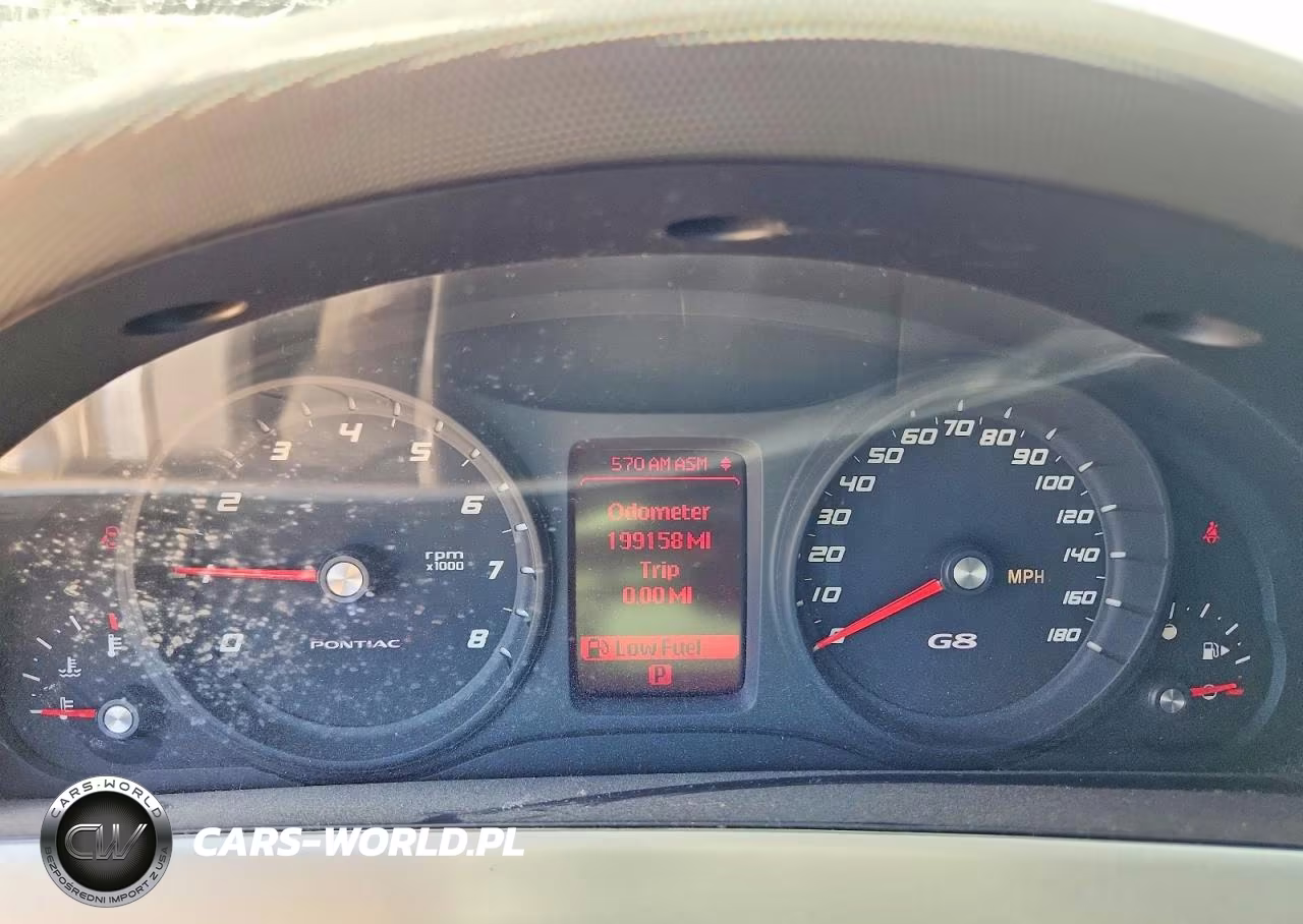 2009 Pontiac G8 VIN:6G2ER57789L167575 - 9