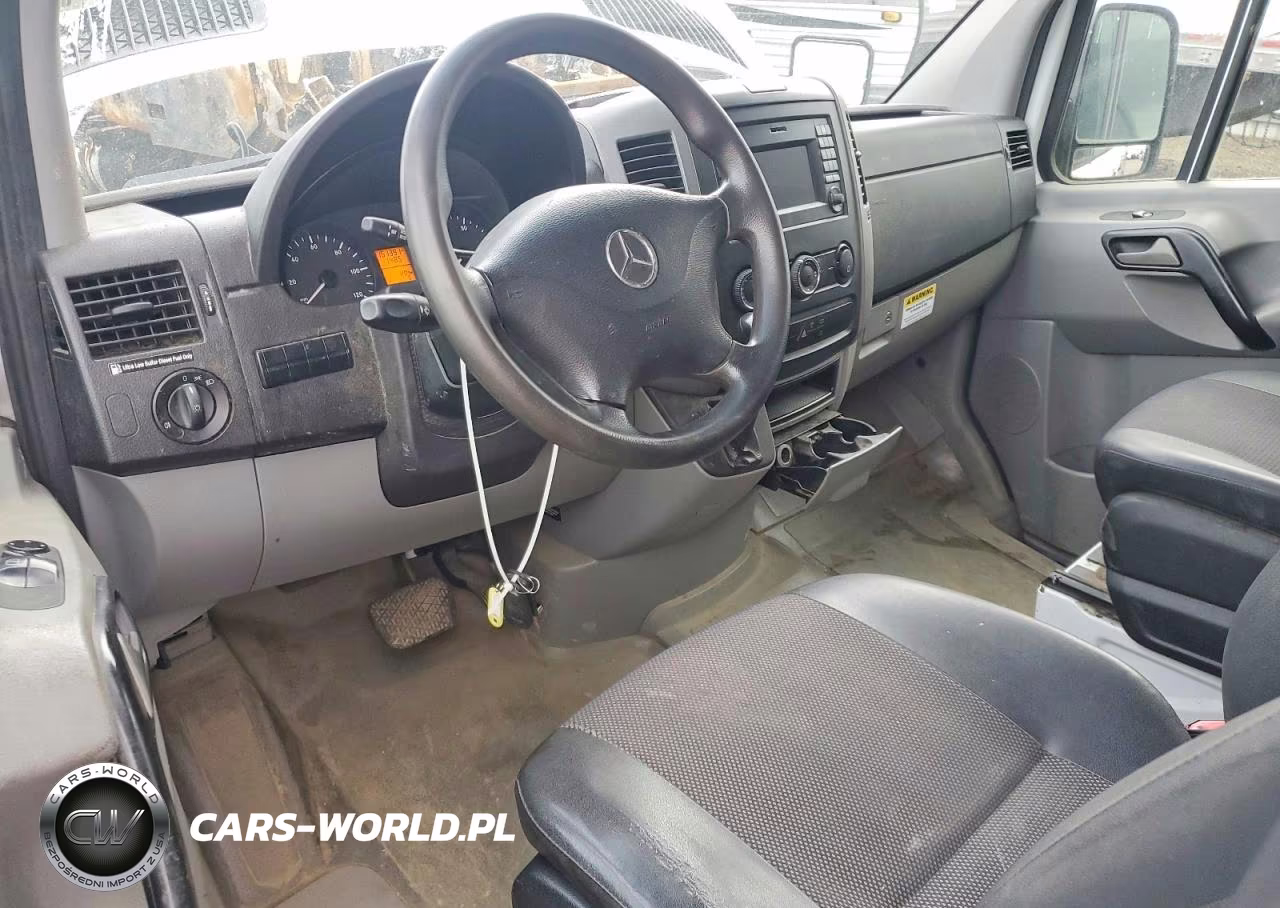 2017 Mercedes Benz Sprinter 2500 Delivery Van VIN:WD3PE7CD4HP529231 - 8