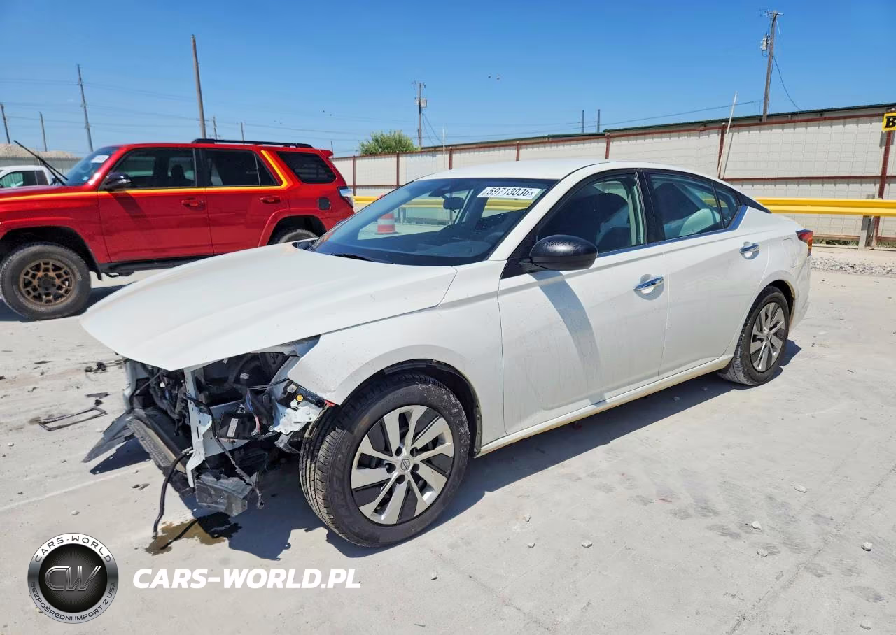 2024 Nissan Altima S Fwd – zdjęcie 1 z 13