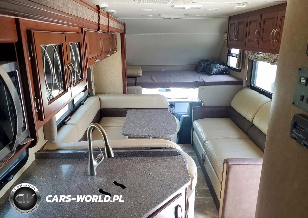 2015 Ford F-550 Chassis VIN:1FDUF5GT9FEB64710 - 5