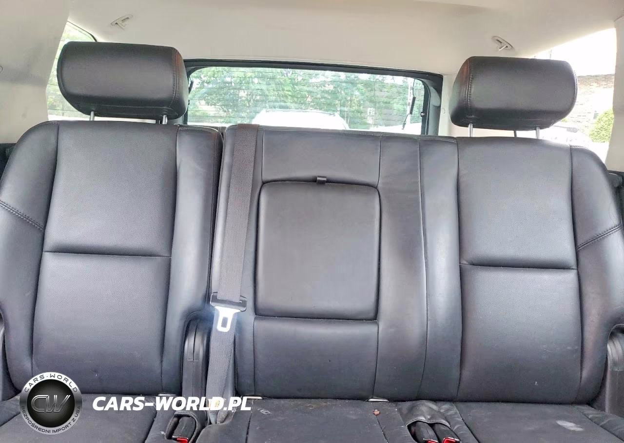 2007 Cadillac Escalade Luxury VIN:1GYFK63827R183796 - 10