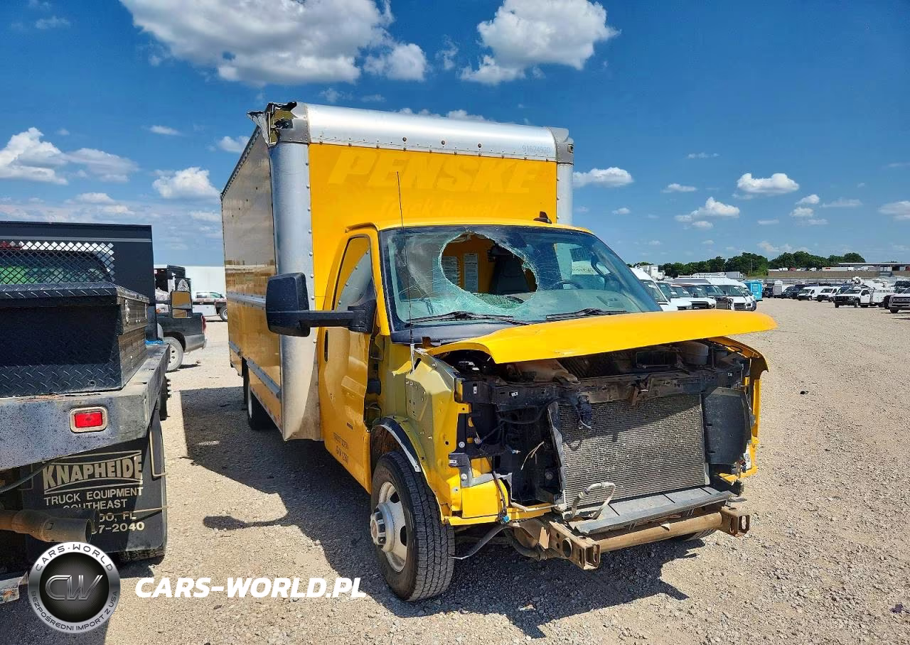 2022 GMC Savana Box Truck – zdjęcie 1 z 10