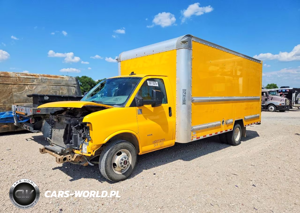 2022 GMC Savana Box Truck VIN:7GZ37TC76NN002562 - 2