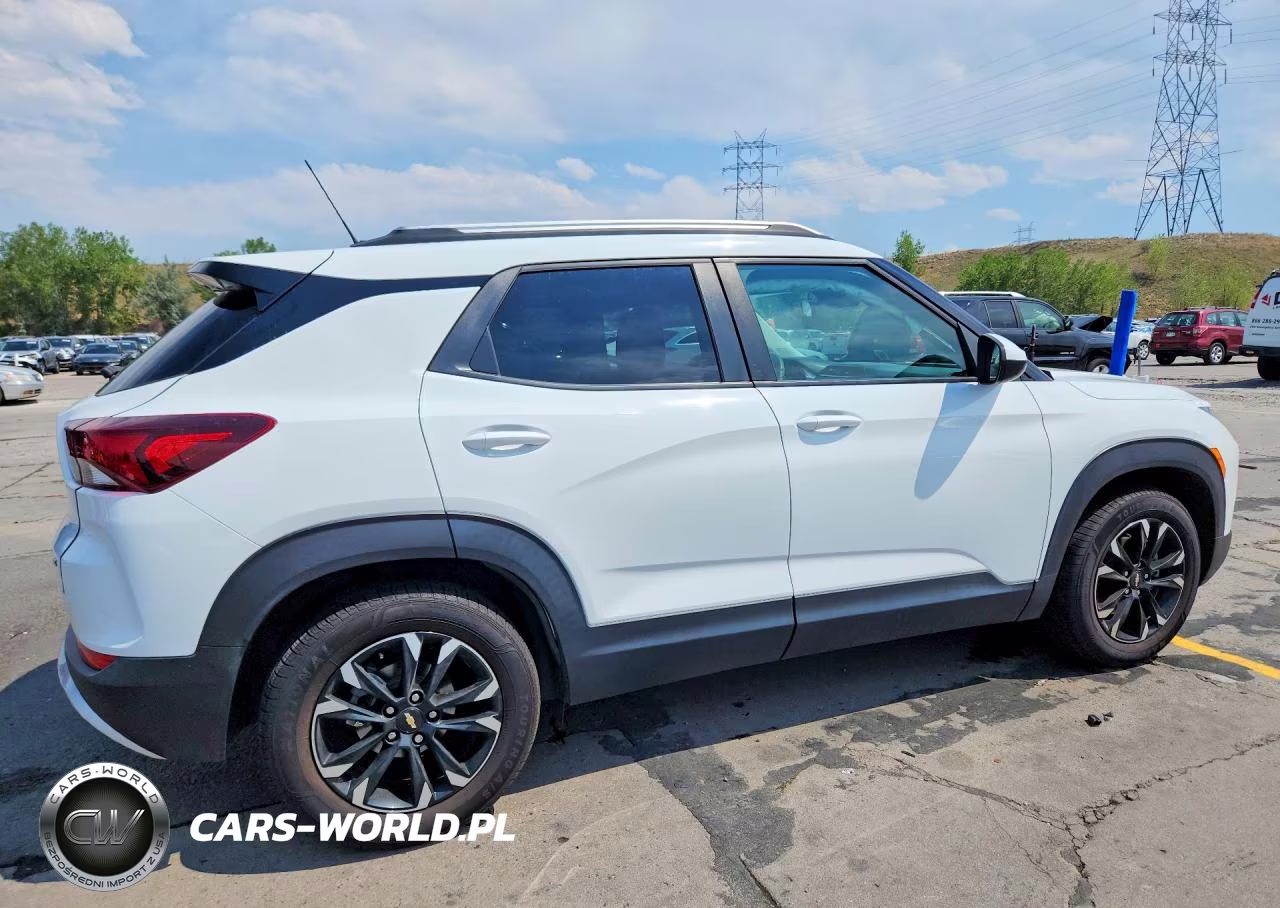 2023 Chevrolet Trailblazer Lt VIN:KL79MPS27PB008224 - 3
