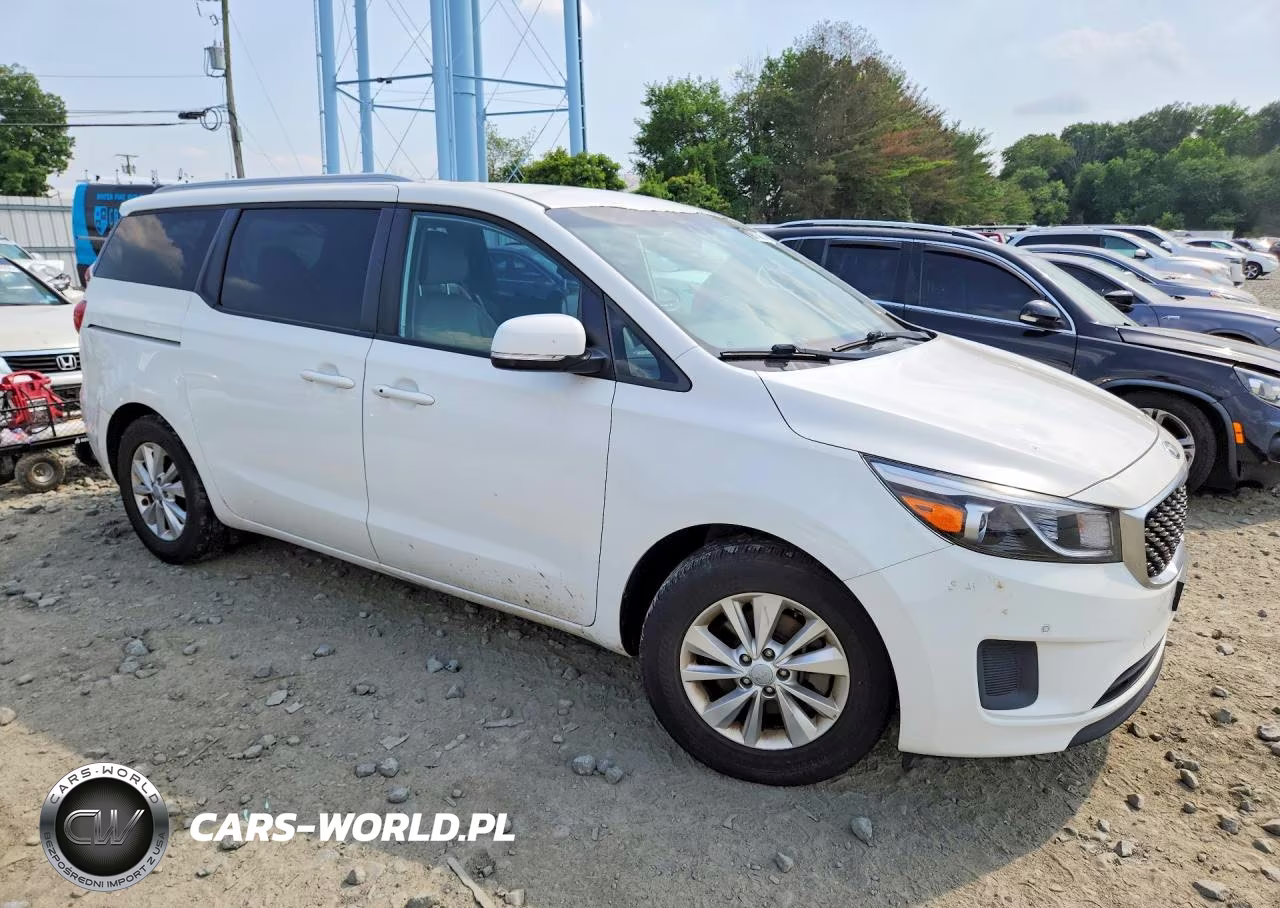 2017 Kia Sedona Lx VIN:KNDMB5C17H6239230 - 4