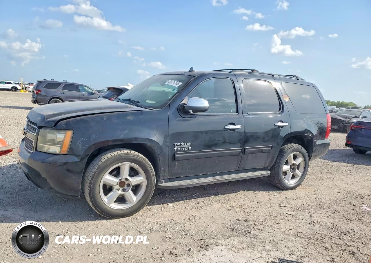 2011 Chevrolet Tahoe C1500 Lt VIN:1GNSCBE05BR217330 - 1