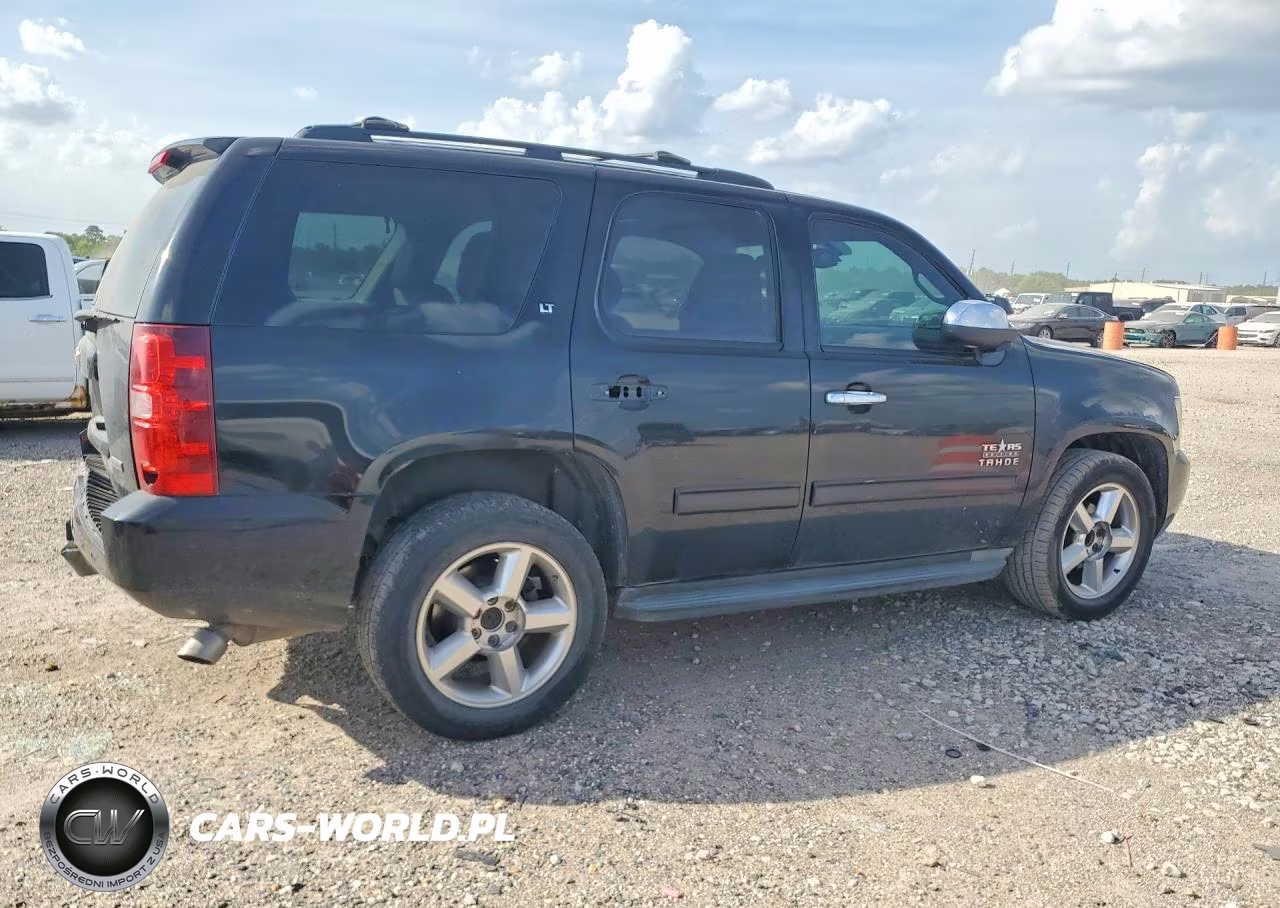 2011 Chevrolet Tahoe C1500 Lt VIN:1GNSCBE05BR217330 - 3