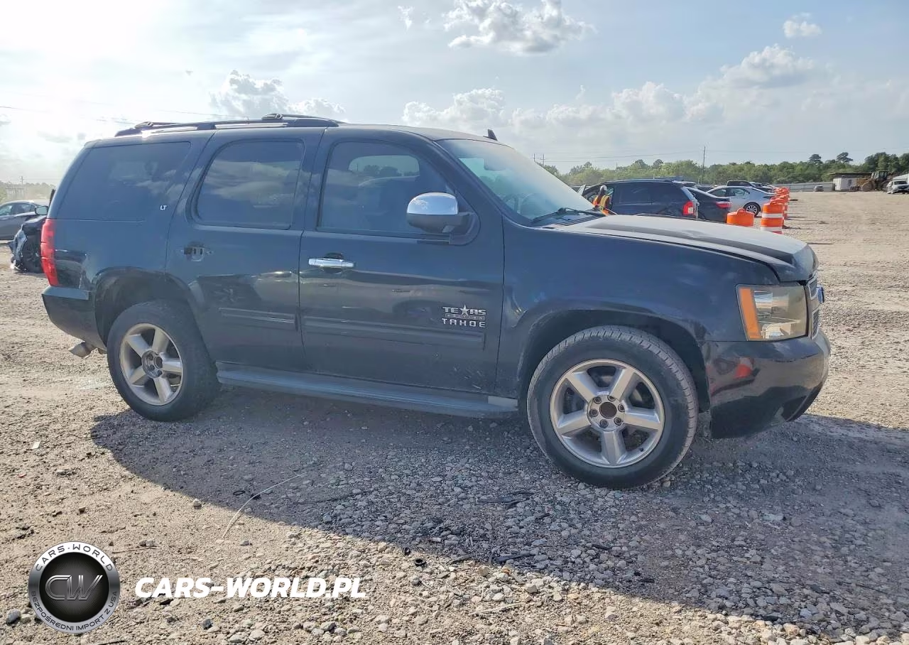2011 Chevrolet Tahoe C1500 Lt VIN:1GNSCBE05BR217330 - 4