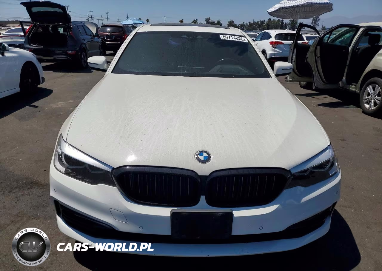 2018 BMW 530E VIN:WBAJA9C5XJB253407 - 5