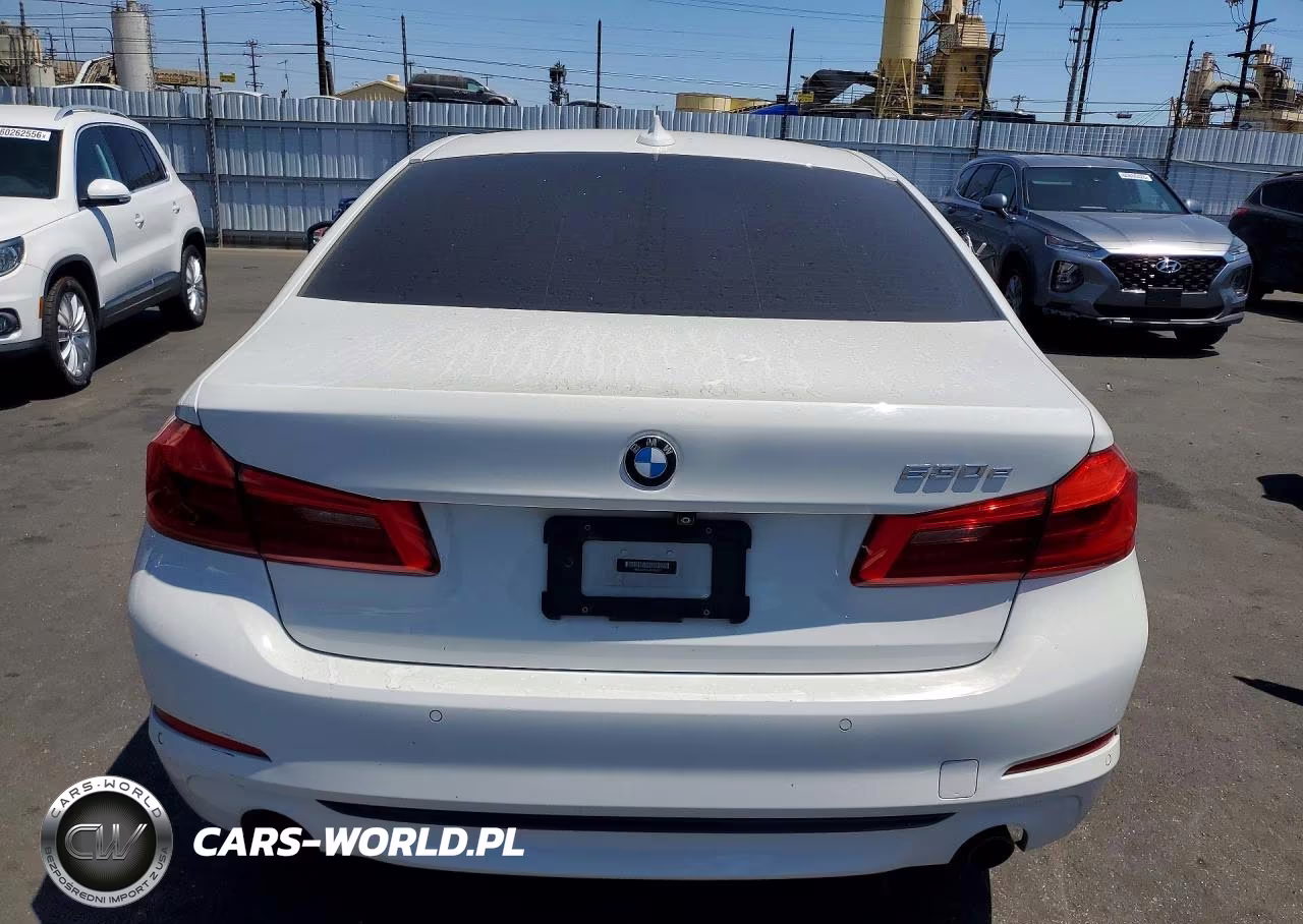 2018 BMW 530E VIN:WBAJA9C5XJB253407 - 6