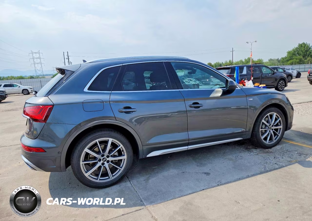 2021 Audi Q5 E Prestige VIN:WA1F2AFY0M2045970 - 3