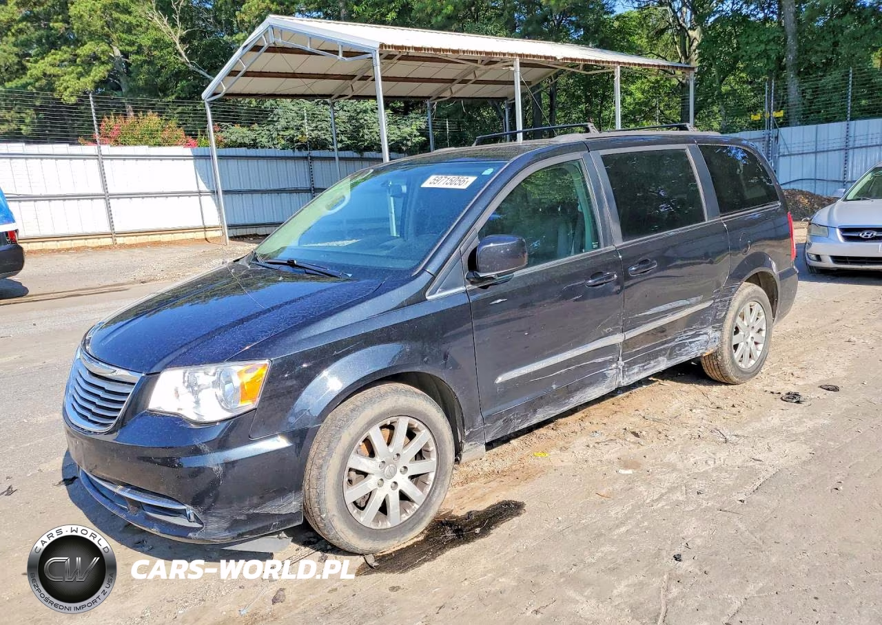 2016 Chrysler Town & Country Touring – zdjęcie 1 z 13