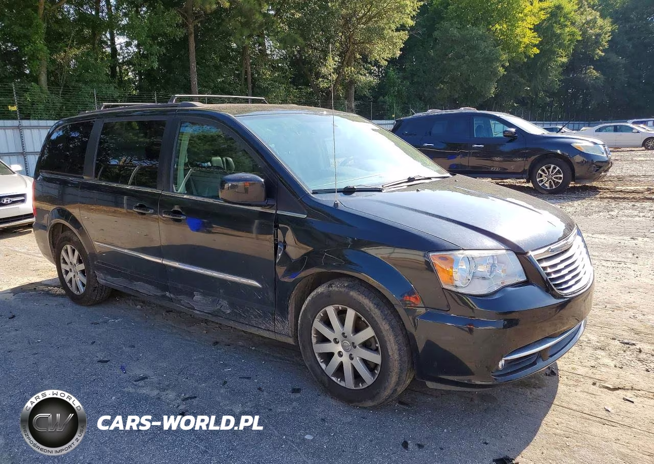 2016 Chrysler Town & Country Touring VIN:2C4RC1BG0GR199727 - 4