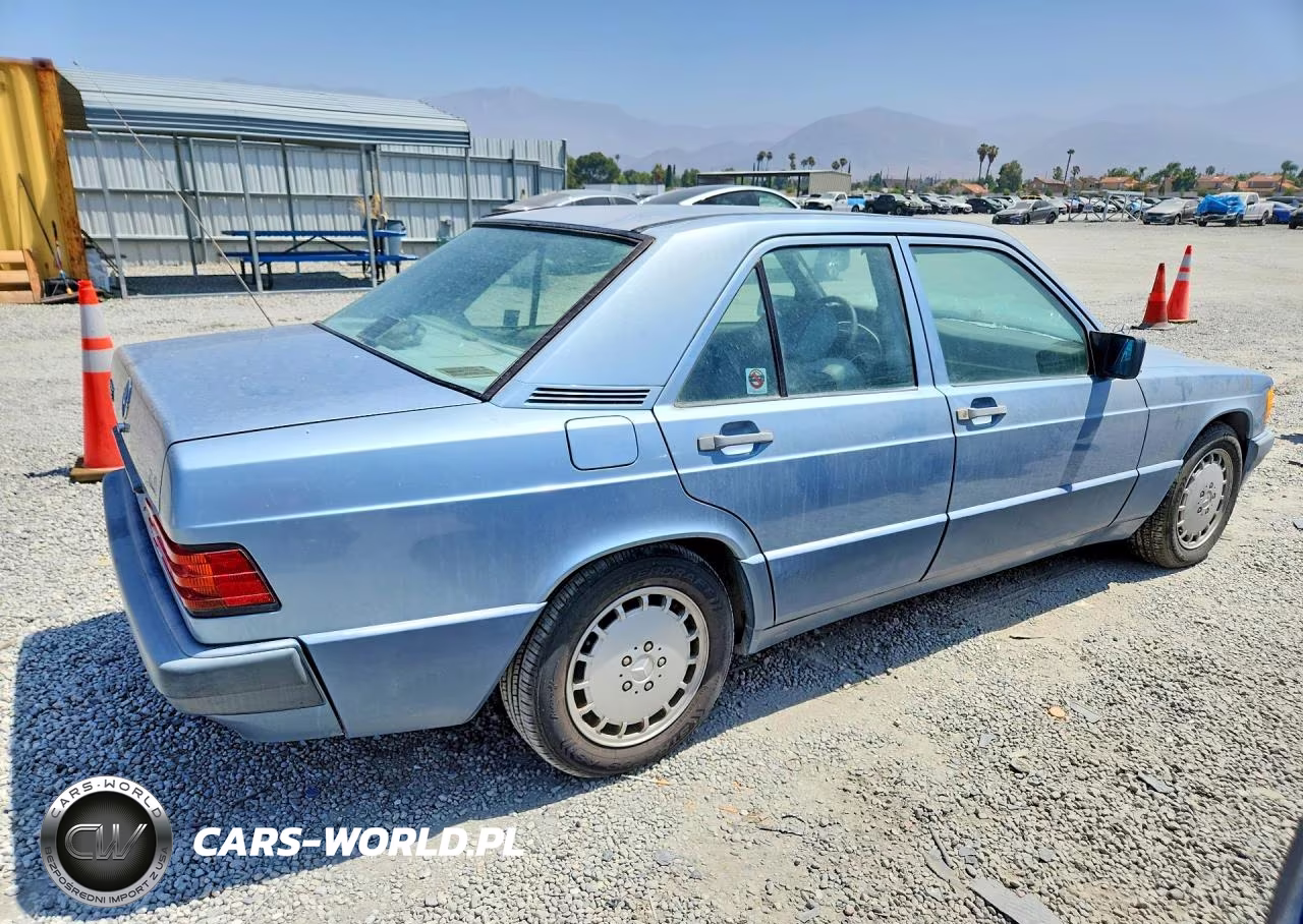 1989 Mercedes-Benz 190 E 2.6 VIN:WDBDA29D3KF624910 - 3