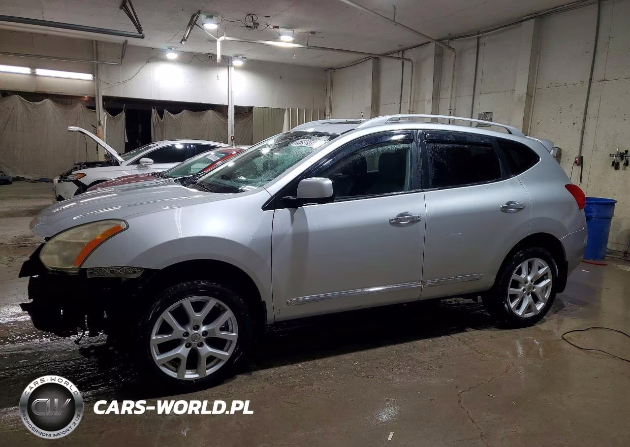 2013 Nissan Rogue S