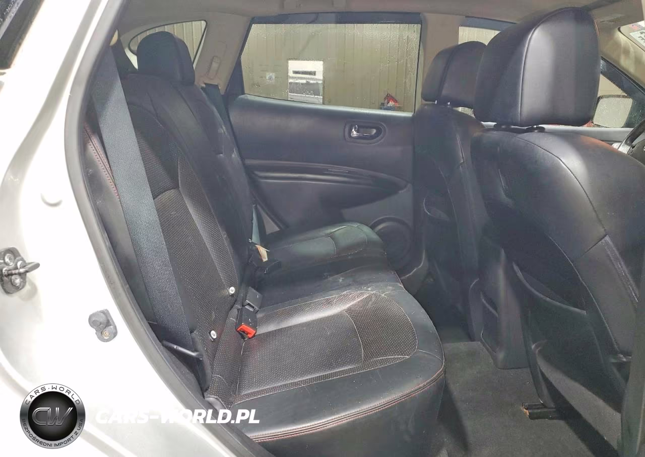 2013 Nissan Rogue S VIN:JN8AS5MVXDW621514 - 11