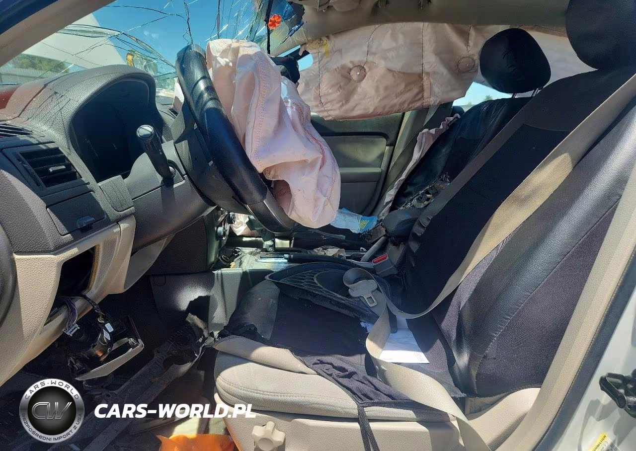 2012 Ford Fusion Se VIN:3FAHP0HA5CR231935 - 7