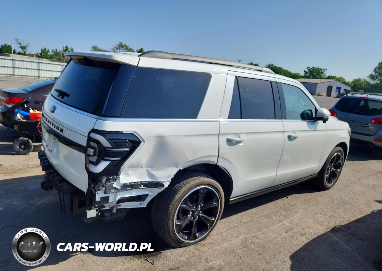 2023 Ford Expedition Limited VIN:1FMJU2A80PEA60622 - 3