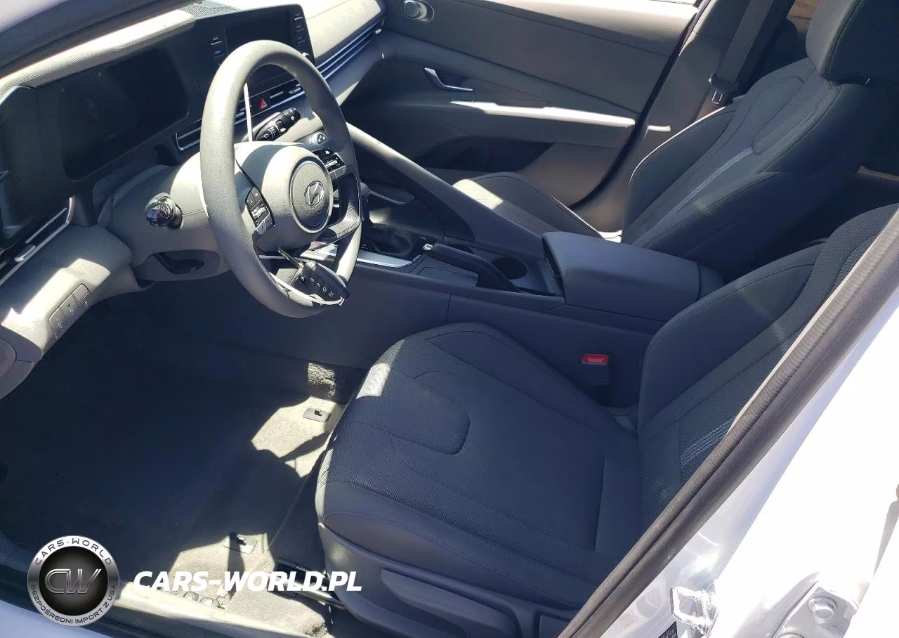 2025 Hyundai Elantra Se VIN:KMHLL4DG7SU010745 - 7