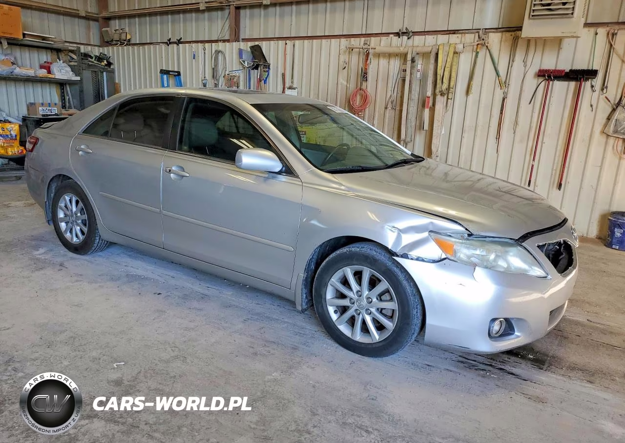 2010 Toyota Camry Xle V6 VIN:JTNBK3EK9A3046940 - 4
