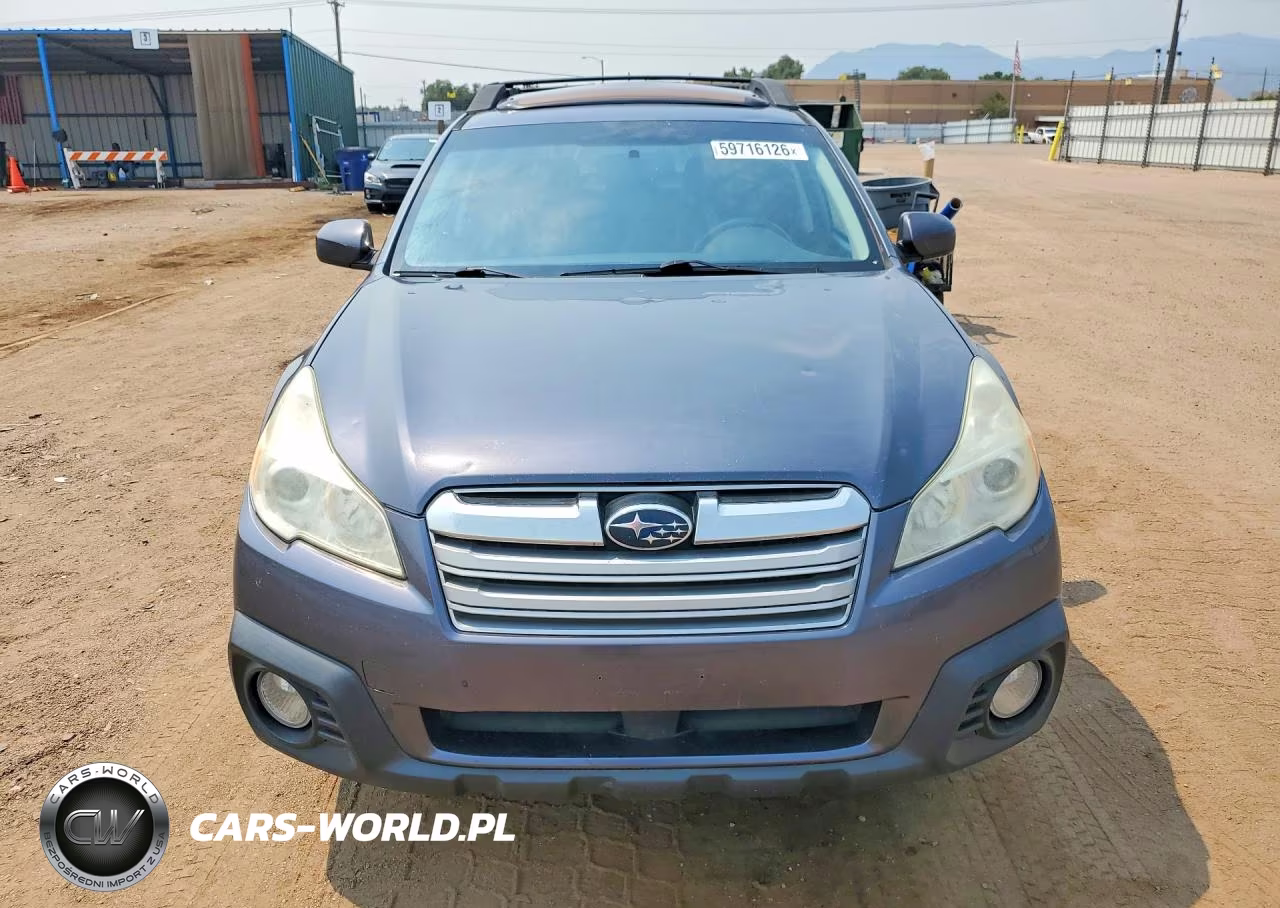 2014 Subaru Outback 2.5I Premium VIN:4S4BRBECXE3220454 - 5