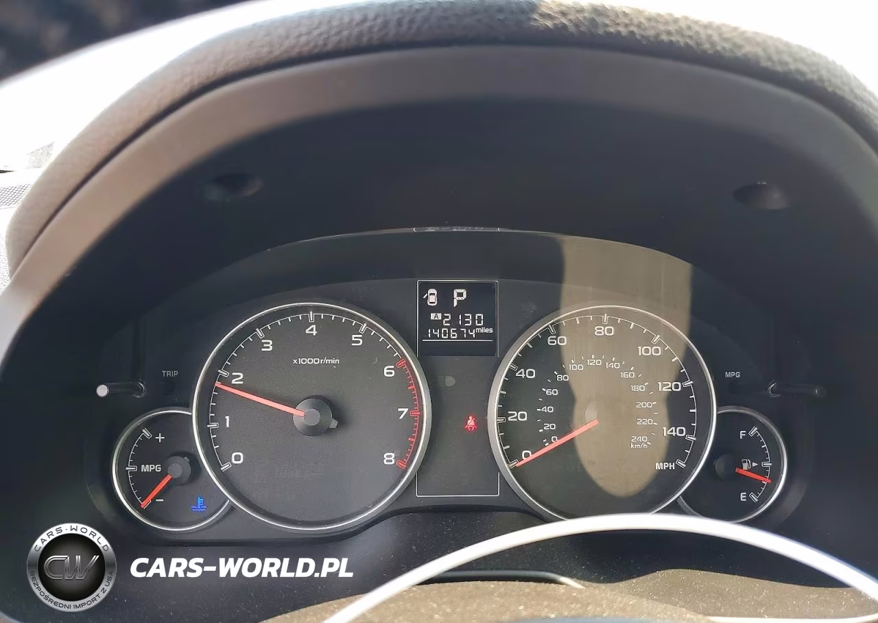 2014 Subaru Outback 2.5I Premium VIN:4S4BRBECXE3220454 - 9