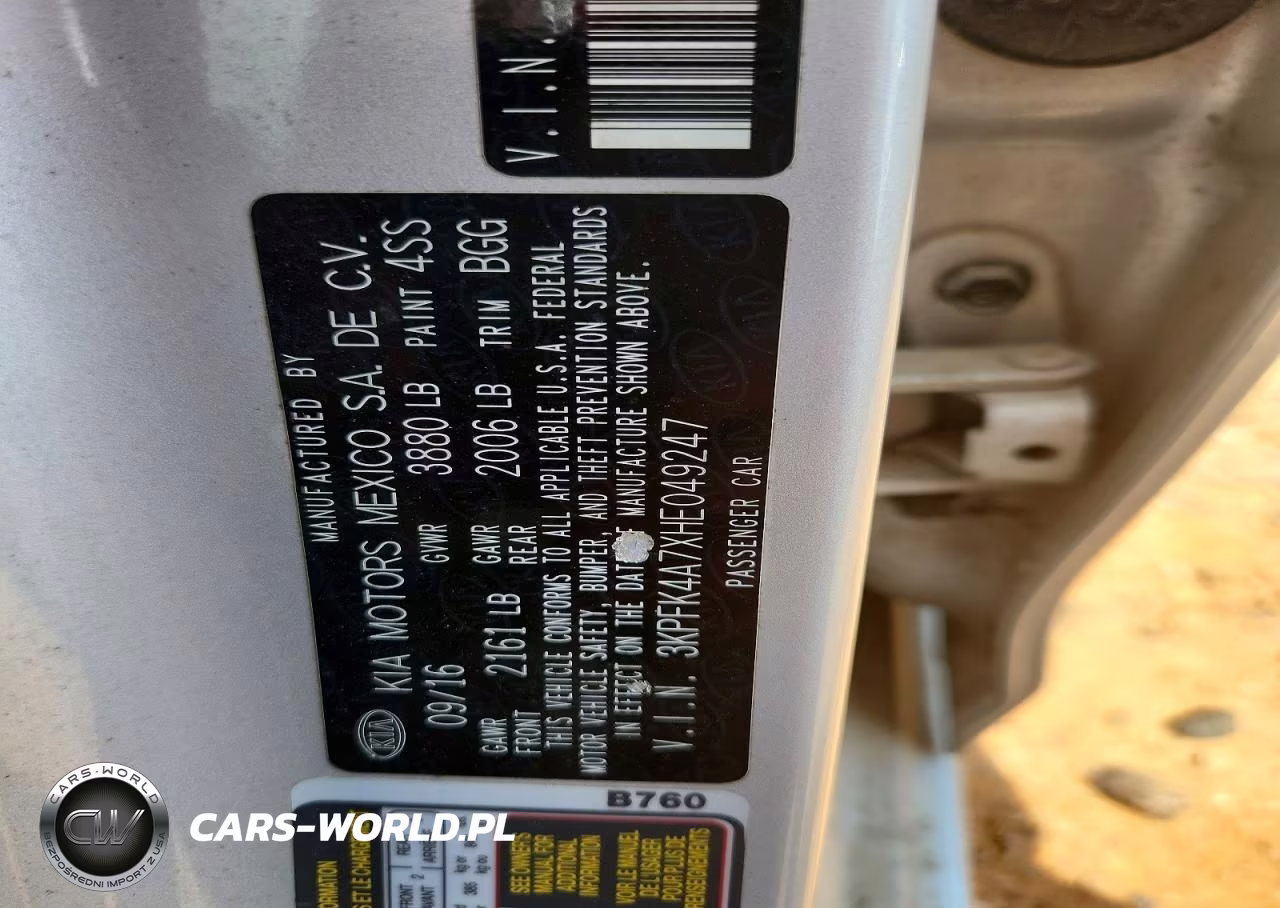 2017 Kia Forte Lx VIN:3KPFK4A7XHE049247 - 12