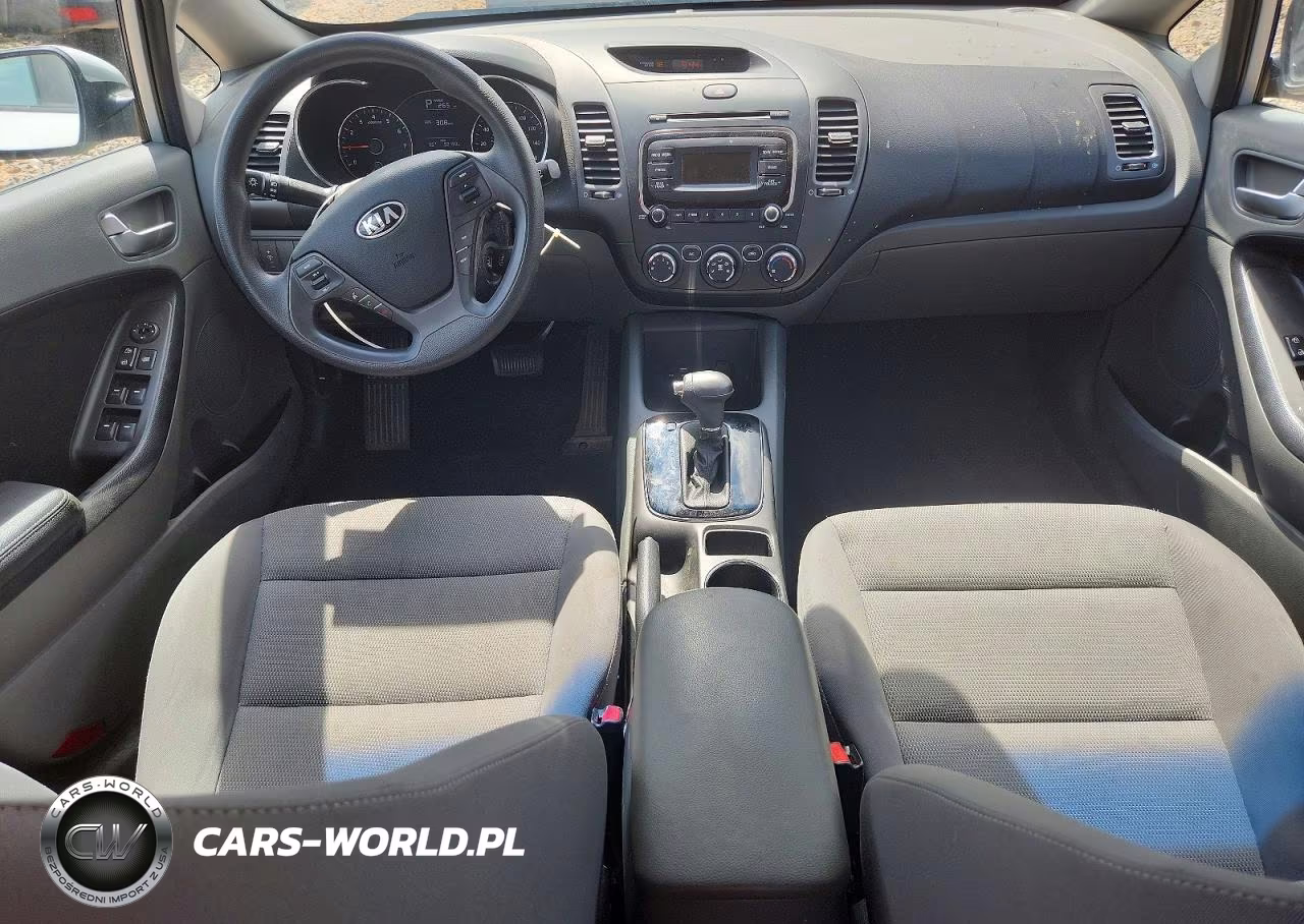 2017 Kia Forte Lx VIN:3KPFK4A7XHE049247 - 8