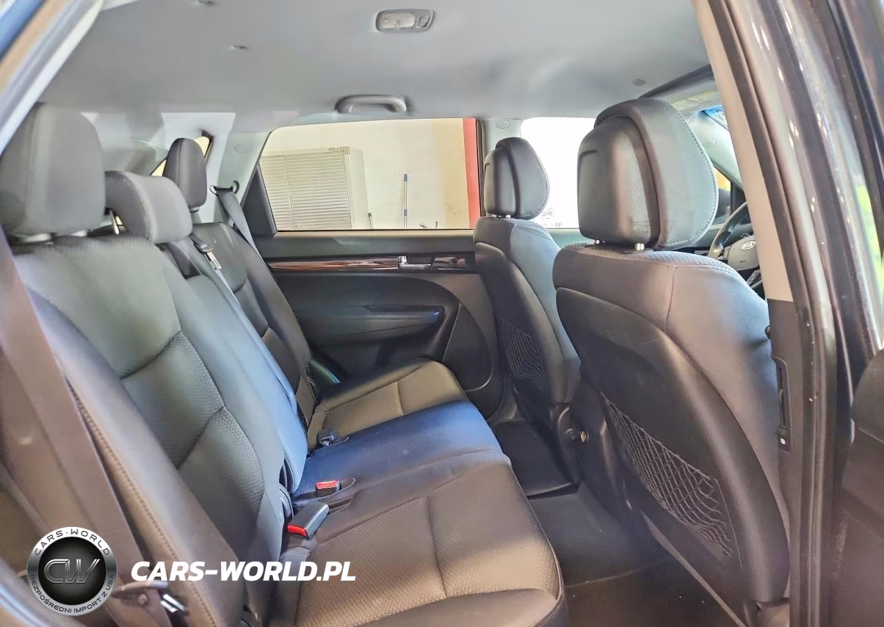 2011 Kia Sorento Lx VIN:5XYKT4A26BG119885 - 11