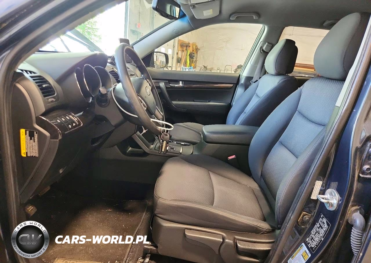 2011 Kia Sorento Lx VIN:5XYKT4A26BG119885 - 7