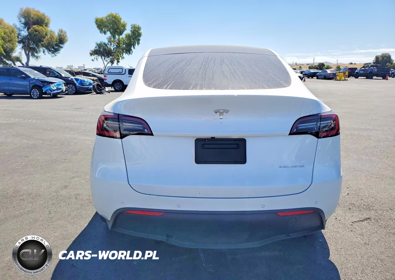 2021 Tesla Model Y VIN:5YJYGDEE3MF096918 - 6